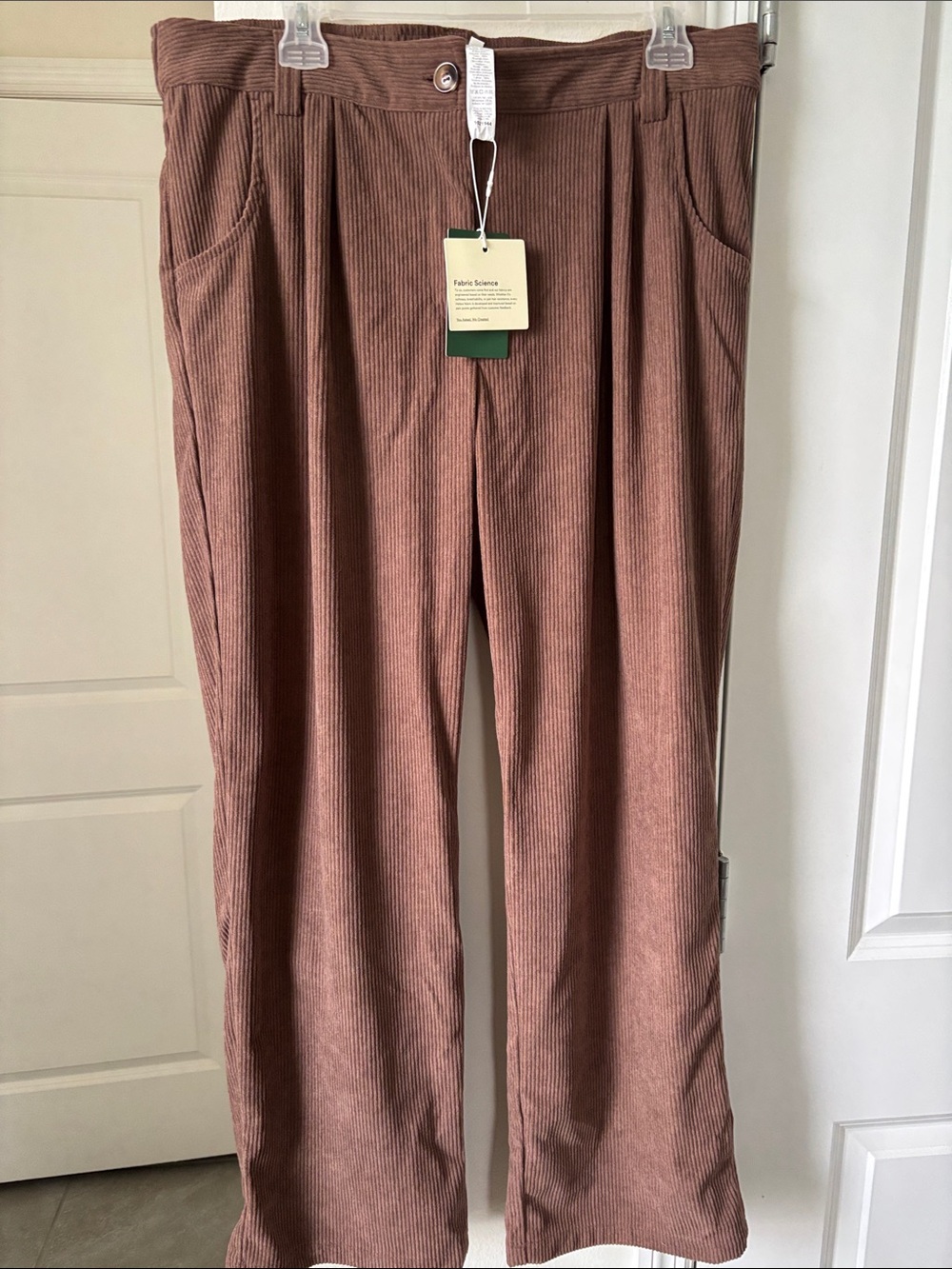 HALARA Wide-Leg Corduroy Pants in Brown